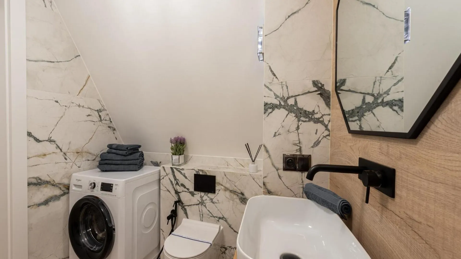 Apartment Luxurious Holiday Apartment, Kolobrzeg, Cleaning Included Poland